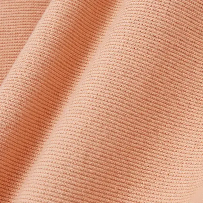 Klassisch geschnittenes Strick-Poloshirt Klassisch geschnittenes Strick-Poloshirt