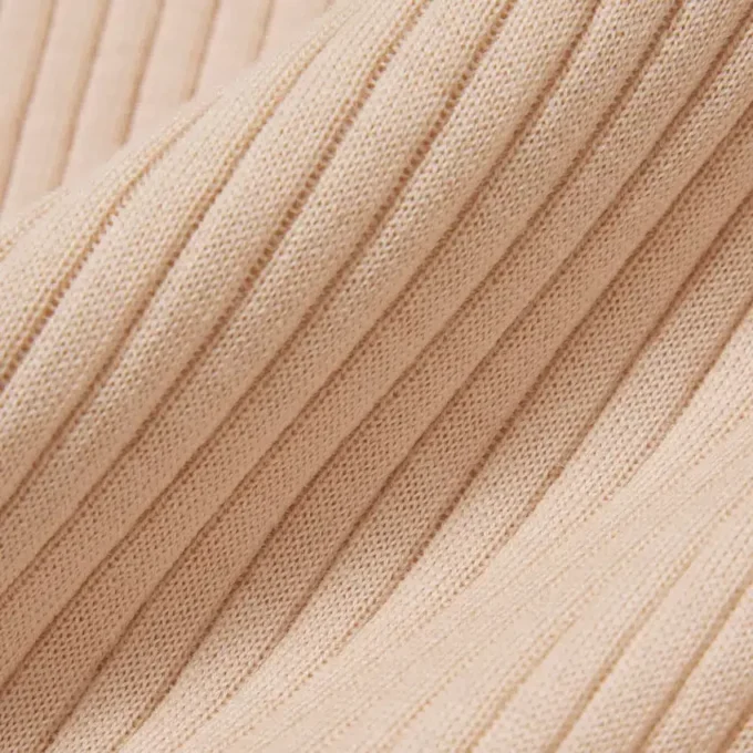 Kurzärmeliger Merinowoll-Rippstrickpullover für Damen Kurzärmeliger Merinowoll-Rippstrickpullover für Damen