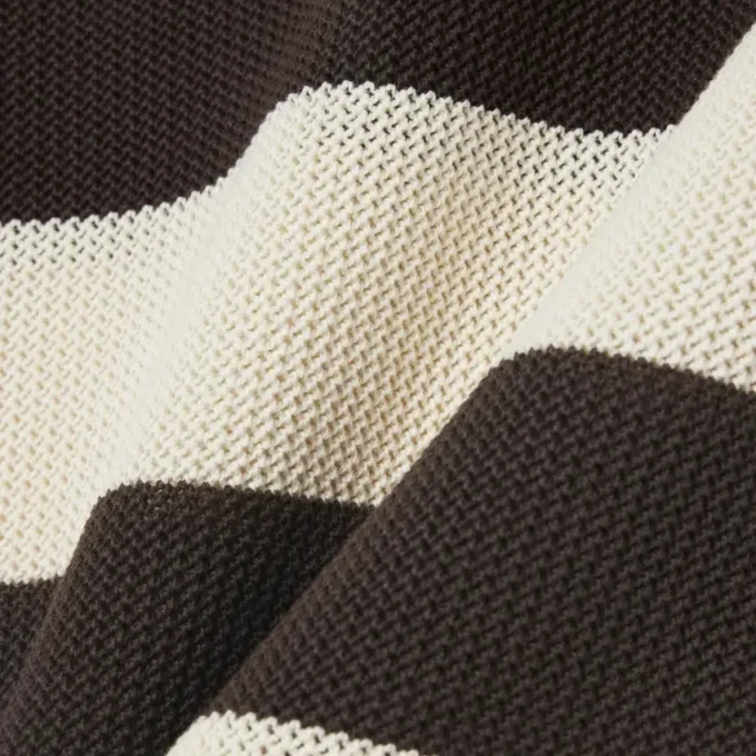 Kurzärmeliges, gestreiftes Poloshirt mit Polokragen Kurzärmeliges, gestreiftes Poloshirt mit Polokragen