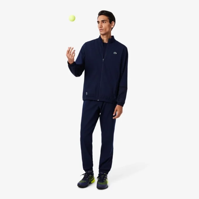 Lacoste Tennis X Daniil Medvedev Trainingsanzug für Herren Lacoste Tennis X Daniil Medvedev Trainingsanzug für Herren