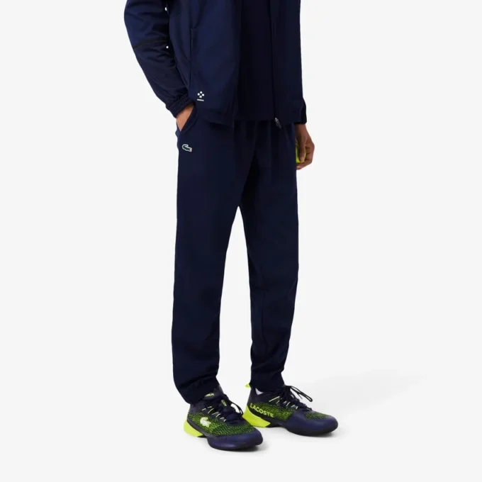 Lacoste Tennis X Daniil Medvedev Trainingsanzug für Herren Lacoste Tennis X Daniil Medvedev Trainingsanzug für Herren