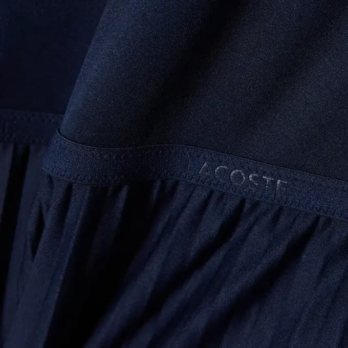 Langes, ärmelloses Plisseekleid Langes, ärmelloses Plisseekleid