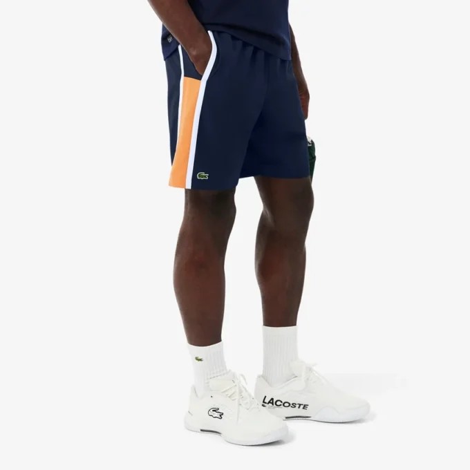 Leichte Tennis-Shorts für Herren mit Colorblock-Streifen Leichte Tennis-Shorts für Herren mit Colorblock-Streifen