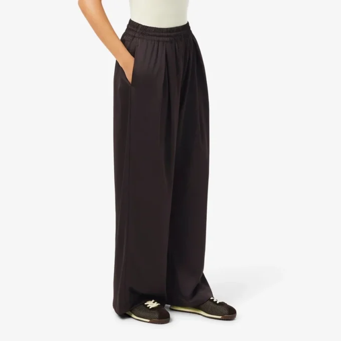 Oversize-Satin-Hose mit Gummizug Oversize-Satin-Hose mit Gummizug