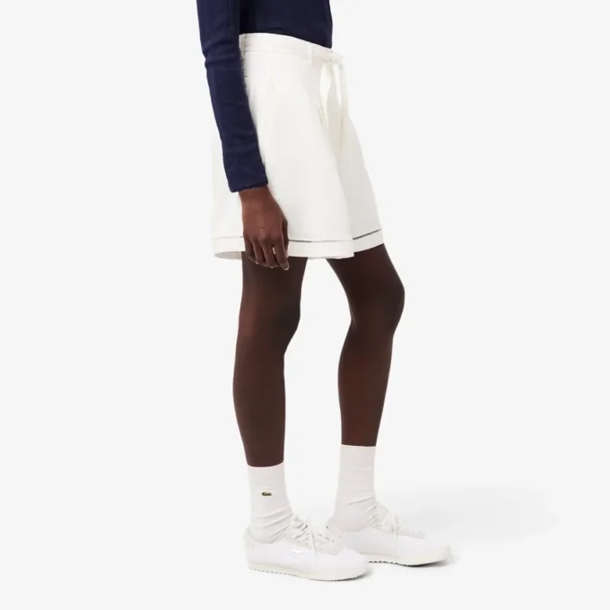 Oversized-Bermudashorts aus fließendem Leinen- und Polyester-Blend Oversized-Bermudashorts aus fließendem Leinen- und Polyester-Blend