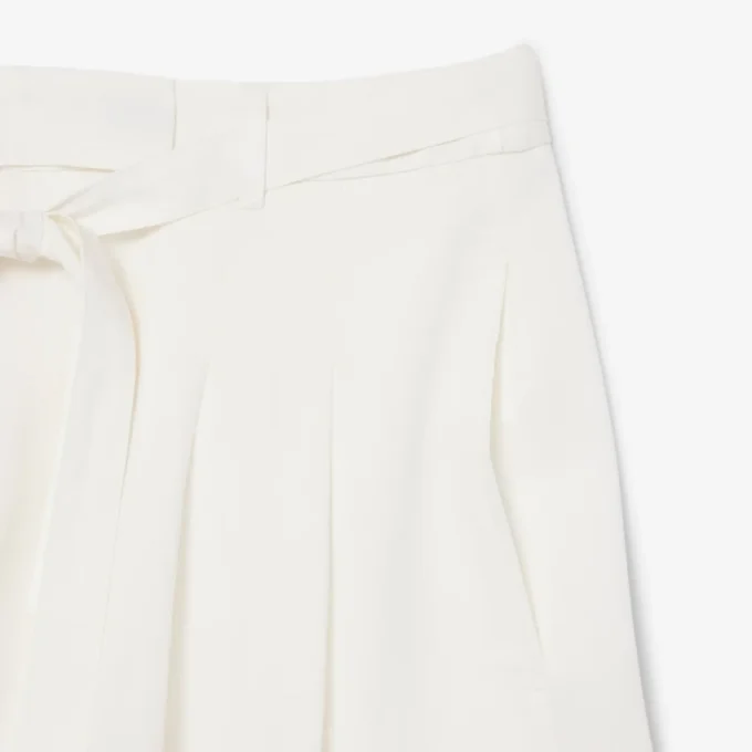 Oversized-Bermudashorts aus fließendem Leinen- und Polyester-Blend Oversized-Bermudashorts aus fließendem Leinen- und Polyester-Blend