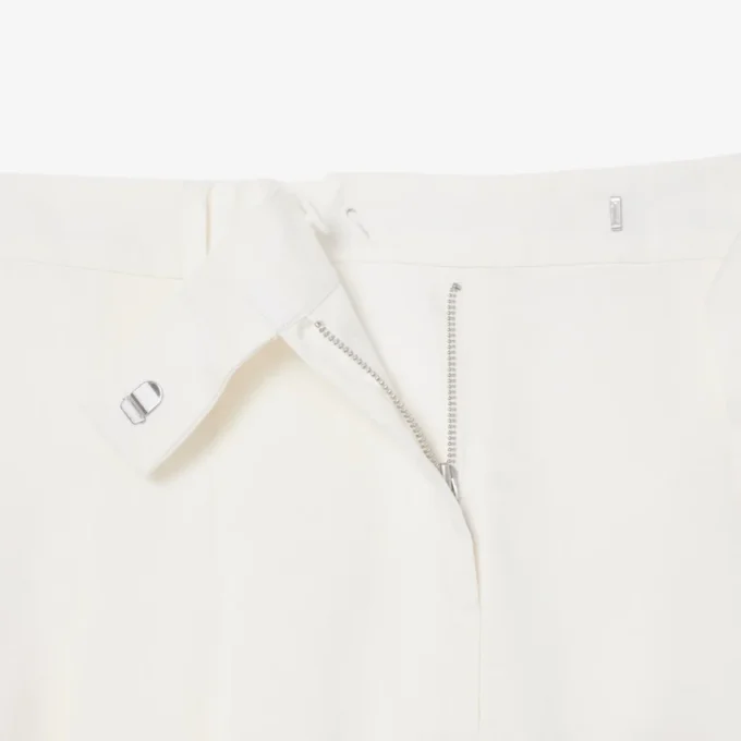 Oversized-Bermudashorts aus fließendem Leinen- und Polyester-Blend Oversized-Bermudashorts aus fließendem Leinen- und Polyester-Blend