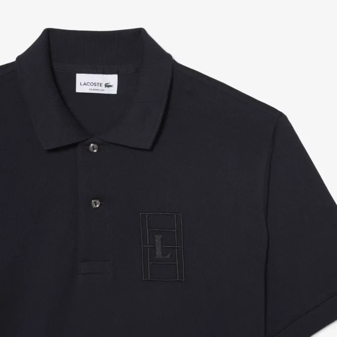 Petit-Piqué-Poloshirt mit Stickerei im klassischen Schnitt Petit-Piqué-Poloshirt mit Stickerei im klassischen Schnitt