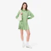 Polo-Kleid aus plissiertem Satin Polo-Kleid aus plissiertem Satin