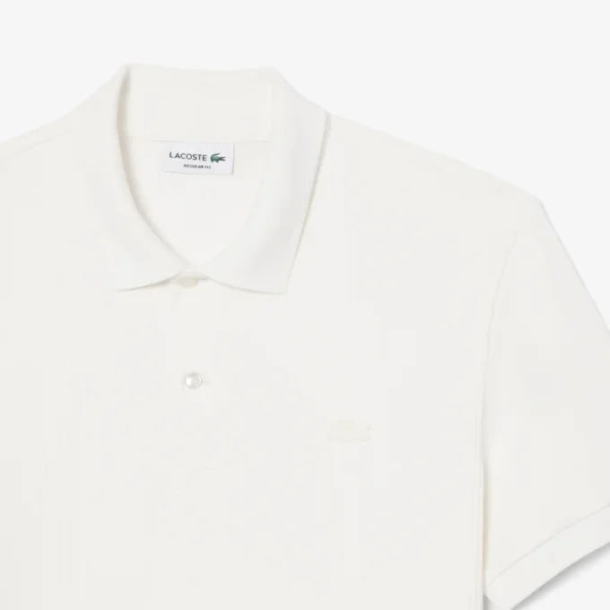 Polohemd mit klassischer Passform aus geripptem Strick Polohemd mit klassischer Passform aus geripptem Strick