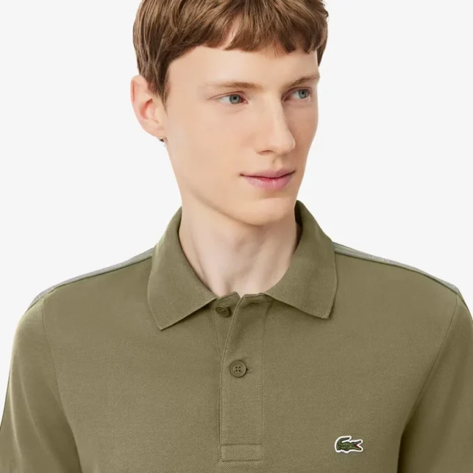 Polohemd mit Logo-Streifen in Regular Fit Polohemd mit Logo-Streifen in Regular Fit