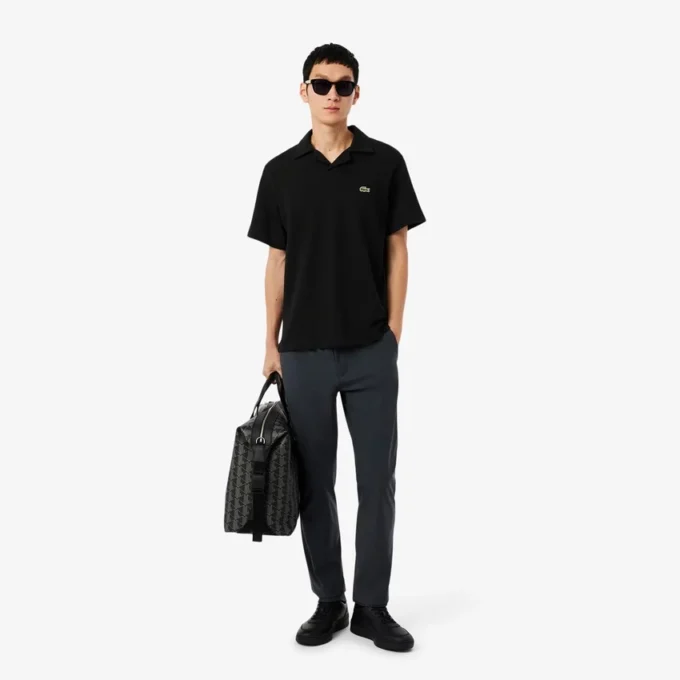 Poloshirts aus Baumwolle und Leinen in klassischer Passform Poloshirts aus Baumwolle und Leinen in klassischer Passform