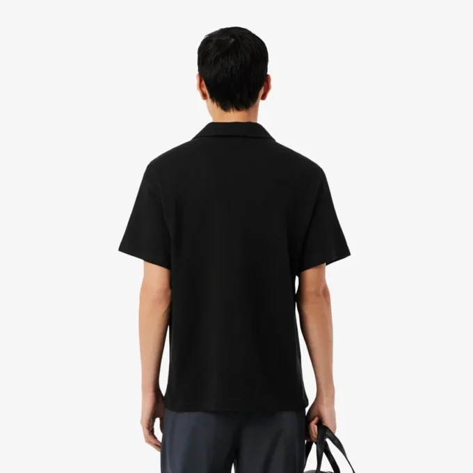 Poloshirts aus Baumwolle und Leinen in klassischer Passform Poloshirts aus Baumwolle und Leinen in klassischer Passform