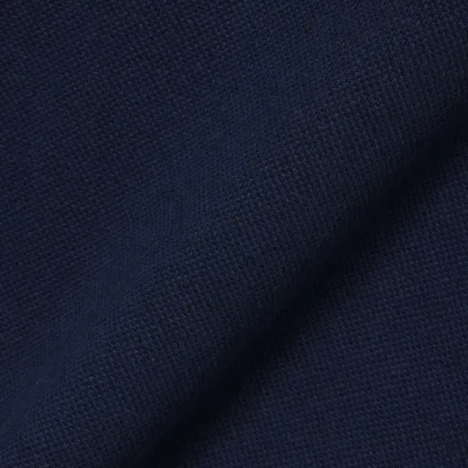 Poloshirts aus Baumwolle und Leinen in klassischer Passform Poloshirts aus Baumwolle und Leinen in klassischer Passform