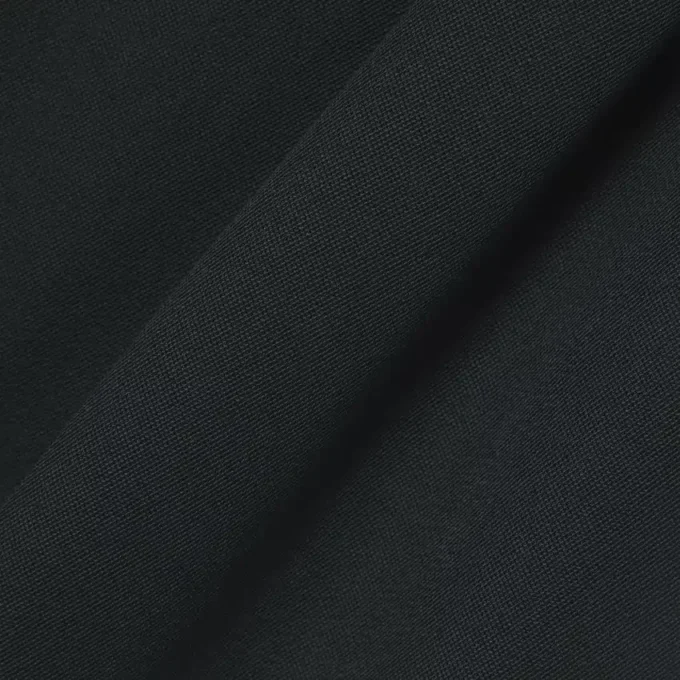 Runway-Hose aus Wolle mit geradem Schnitt Runway-Hose aus Wolle mit geradem Schnitt