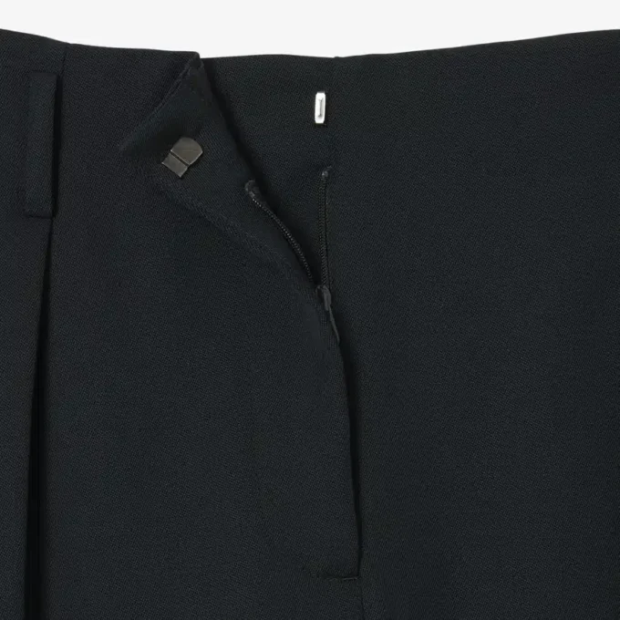 Runway-Hose aus Wolle mit geradem Schnitt Runway-Hose aus Wolle mit geradem Schnitt