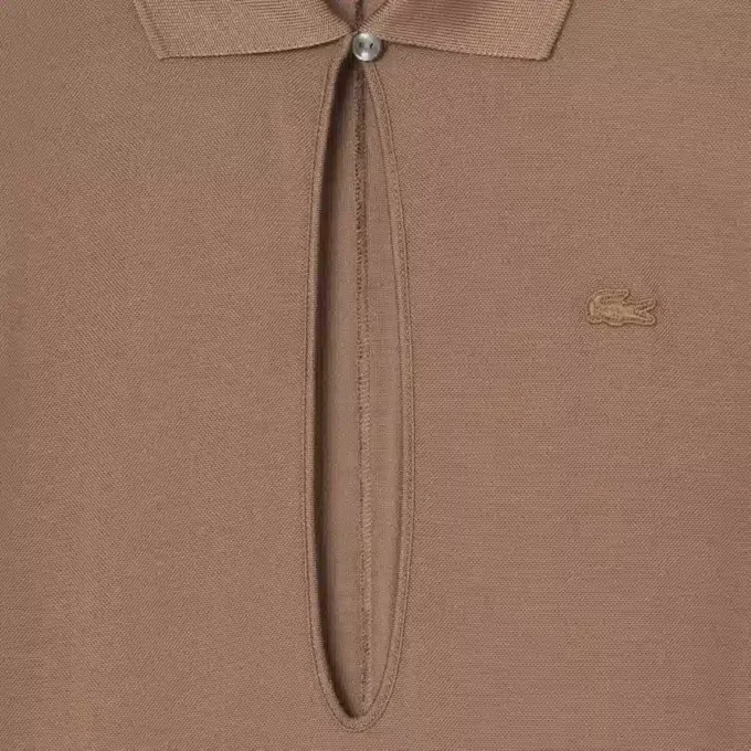 Runway-Maxikleid mit Polokragen aus Seide Runway-Maxikleid mit Polokragen aus Seide
