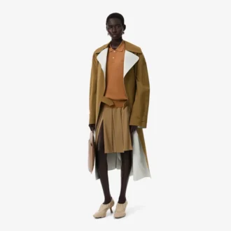 Runway-Pullover aus Wollmischung mit Poloshirt-Kragen Runway-Pullover aus Wollmischung mit Poloshirt-Kragen