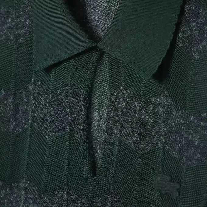 Runway-Pullover mit Polo-Kragen aus Pointelle Runway-Pullover mit Polo-Kragen aus Pointelle