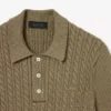 Runway-Pullover mit Zopfmuster und Poloshirt-Kragen Runway-Pullover mit Zopfmuster und Poloshirt-Kragen