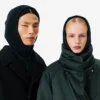 Runway Rib Knit Balaclava aus gefilzter Wolle Runway Rib Knit Balaclava aus gefilzter Wolle