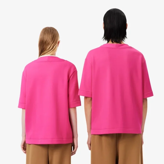 Runway Satin T-Shirt mit Grafik Runway Satin T-Shirt mit Grafik