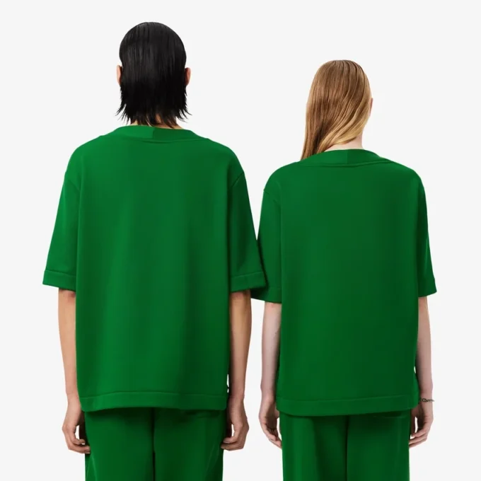 Runway Satin T-Shirt mit Grafik Runway Satin T-Shirt mit Grafik
