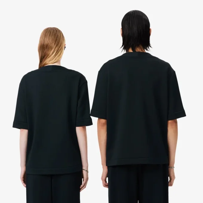 Runway Satin T-Shirt mit Grafik Runway Satin T-Shirt mit Grafik