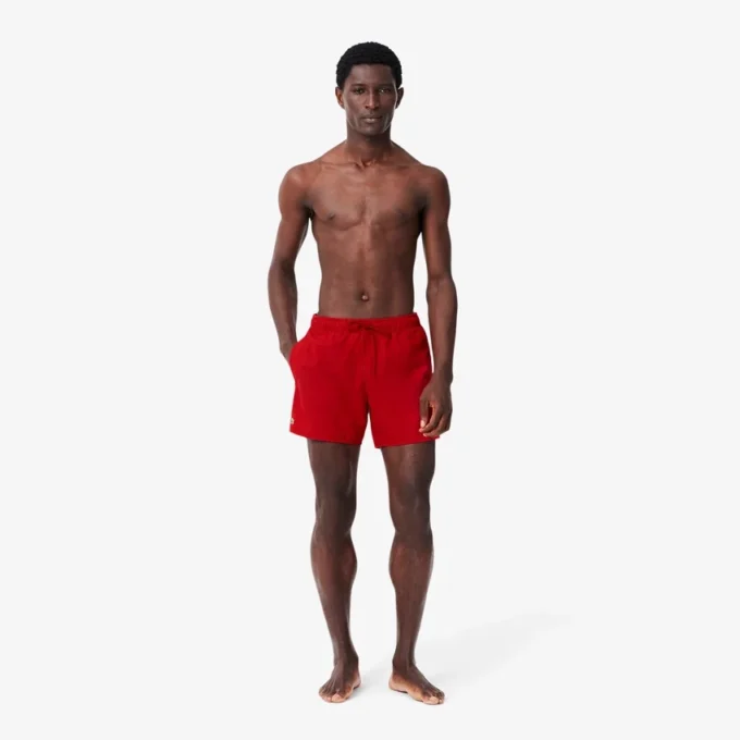 Schnelltrocknende Bademode für Herren in Retroshorts-Form Schnelltrocknende Bademode für Herren in Retroshorts-Form