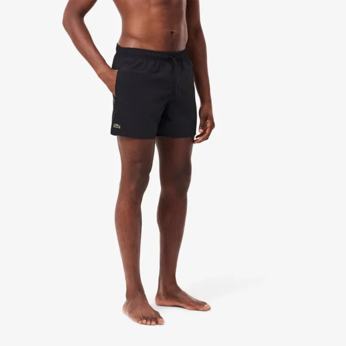 Schnelltrocknende Bademode für Herren in Retroshorts-Form Schnelltrocknende Bademode für Herren in Retroshorts-Form