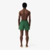 Schnelltrocknende Bademode für Herren in Retroshorts-Form Schnelltrocknende Bademode für Herren in Retroshorts-Form