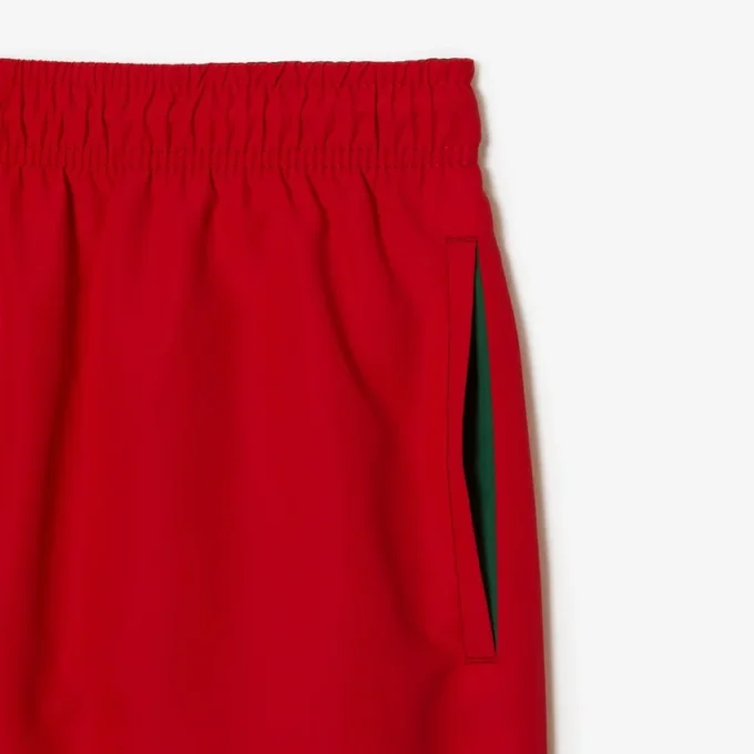 Schnelltrocknende Bademode für Herren in Retroshorts-Form Schnelltrocknende Bademode für Herren in Retroshorts-Form
