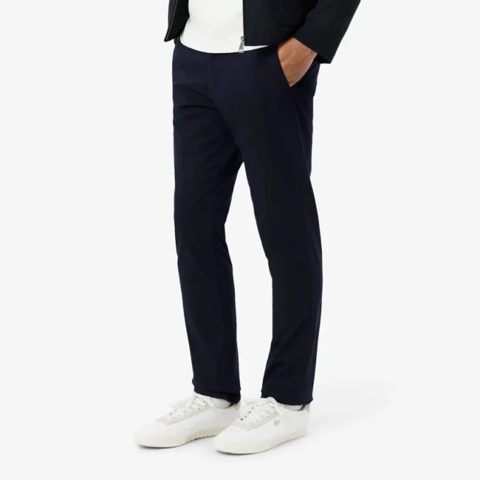 Slim-Fit-Chino-Hose aus Stretch-Twill Slim-Fit-Chino-Hose aus Stretch-Twill