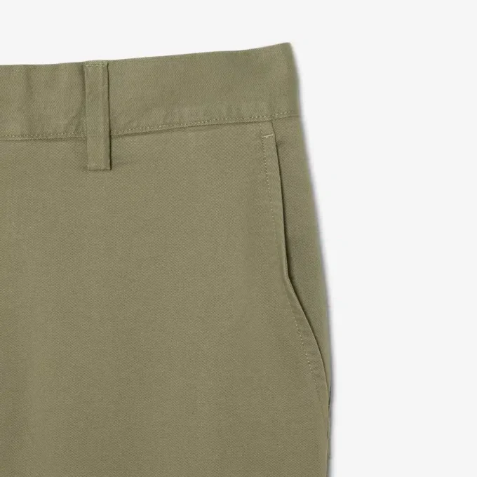 Slim-Fit-Chino-Hose aus Stretch-Twill Slim-Fit-Chino-Hose aus Stretch-Twill