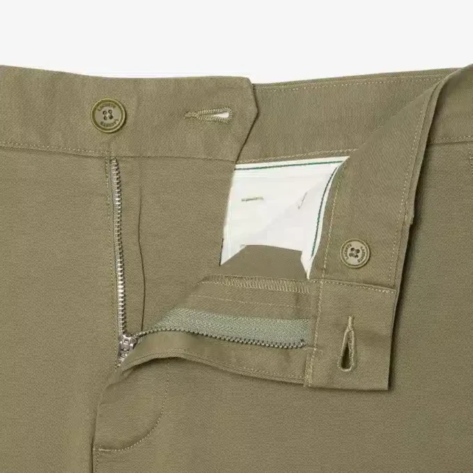 Slim-Fit-Chino-Hose aus Stretch-Twill Slim-Fit-Chino-Hose aus Stretch-Twill