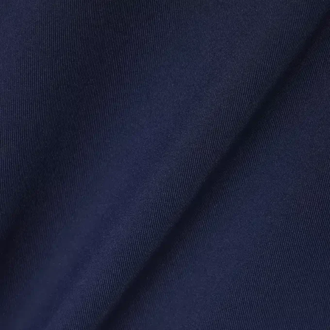 Slim-Fit-Golf-Poloshirt für Damen mit UV-Schutz und Stretch Slim-Fit-Golf-Poloshirt für Damen mit UV-Schutz und Stretch