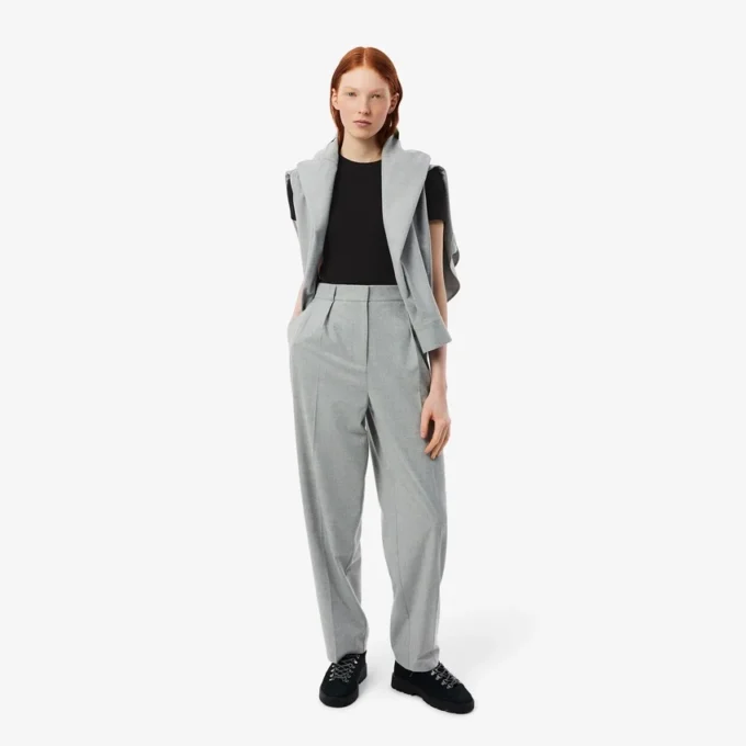 Slim-Fit-T-Shirt aus geripptem Baumwollstoff für Damen Slim-Fit-T-Shirt aus geripptem Baumwollstoff für Damen