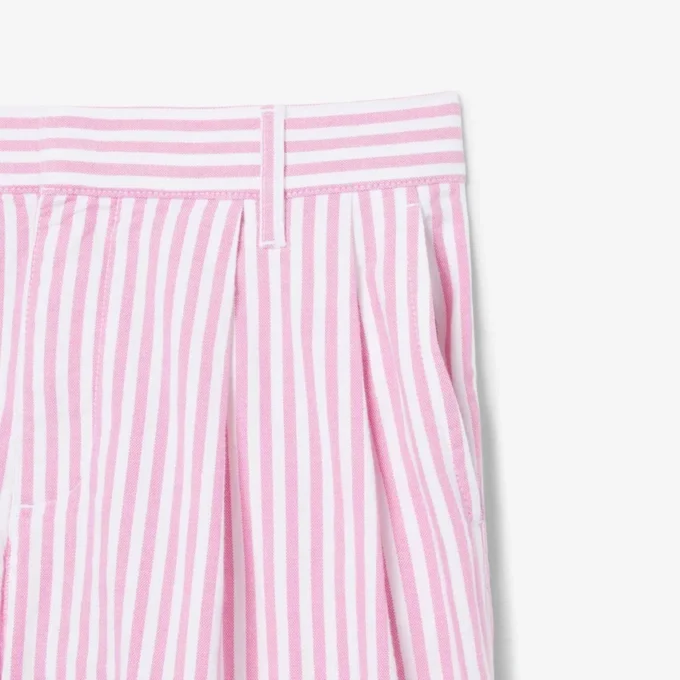 Stretch-Bermudashorts aus gestreiftem Oxford-Stoff Stretch-Bermudashorts aus gestreiftem Oxford-Stoff