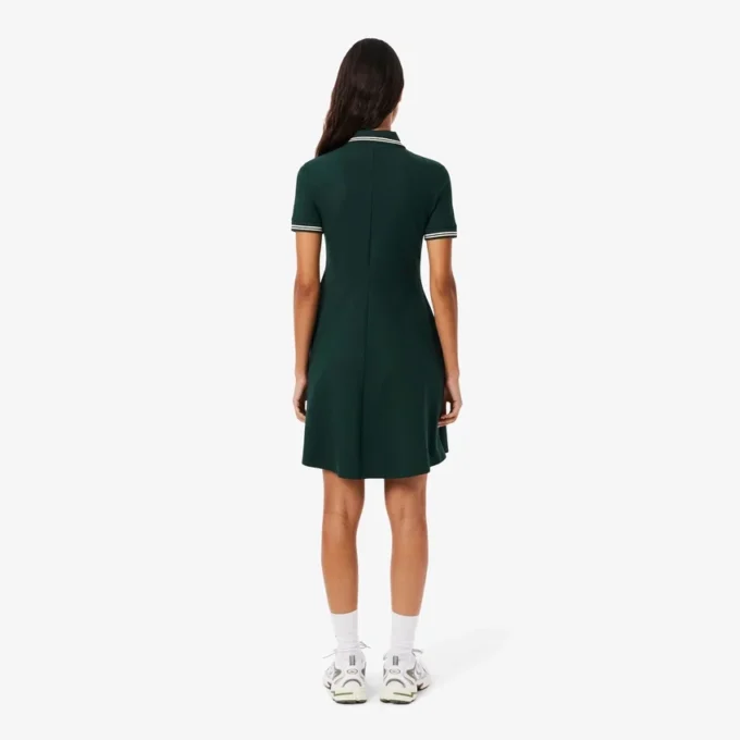 Stretch-Skaterkleid mit Poloshirt-Kragen für Damen Stretch-Skaterkleid mit Poloshirt-Kragen für Damen