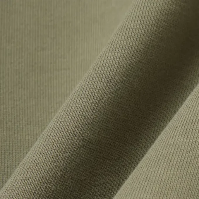 Sweatshirt aus Fleece mit Streifenbündchen Sweatshirt aus Fleece mit Streifenbündchen