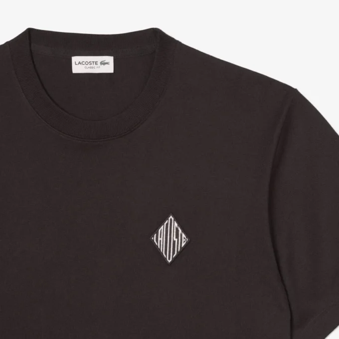 T-Shirt mit klassischer Passform und auffälligem Logo T-Shirt mit klassischer Passform und auffälligem Logo