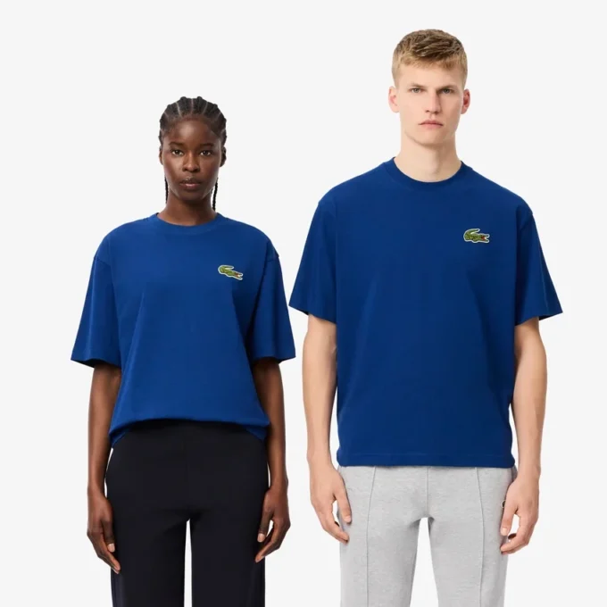 Unisex-T-Shirt aus schwerer Baumwolle mit Emblem, lockere Passform Unisex-T-Shirt aus schwerer Baumwolle mit Emblem, lockere Passform