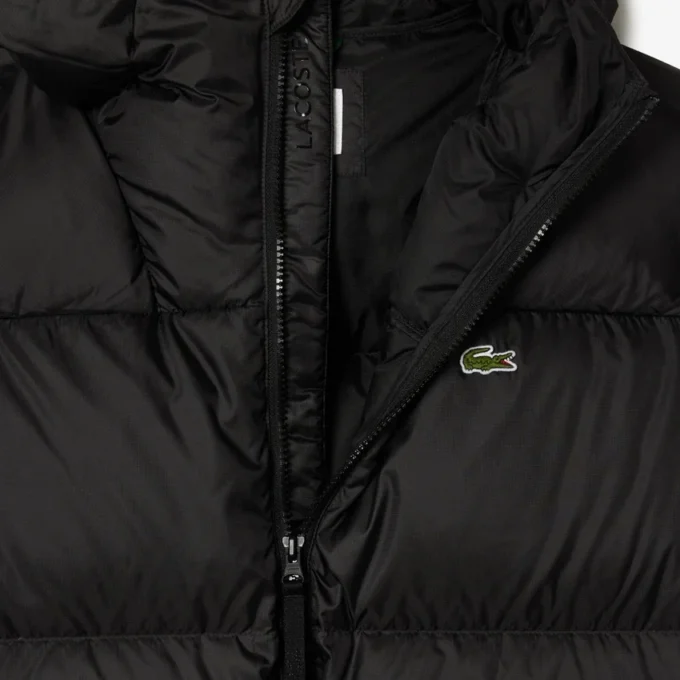 Wasserabweisende Herren-Daunenjacke mit Kapuze Wasserabweisende Herren-Daunenjacke mit Kapuze