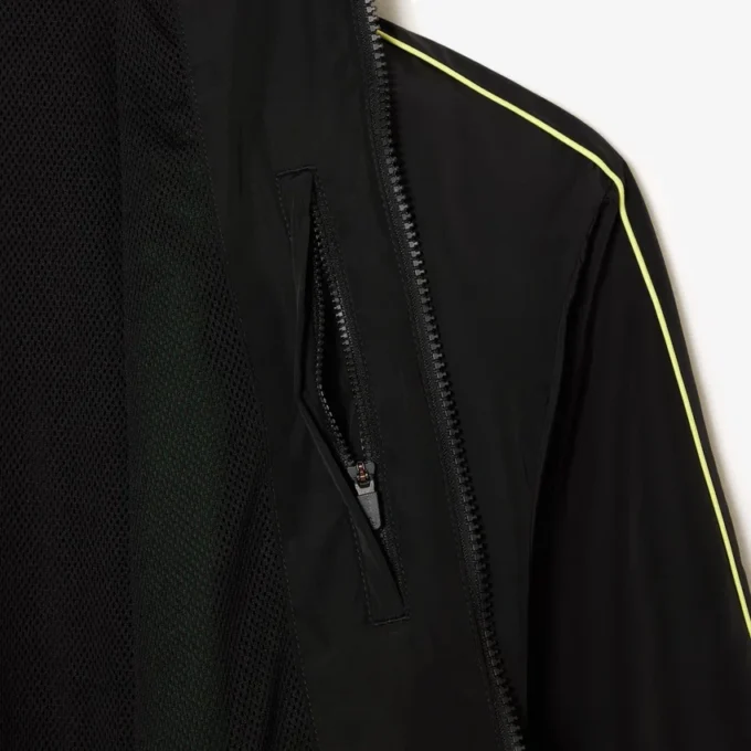 Wasserabweisende Herrenjacke mit Reißverschluss und Kontrastdetails Wasserabweisende Herrenjacke mit Reißverschluss und Kontrastdetails