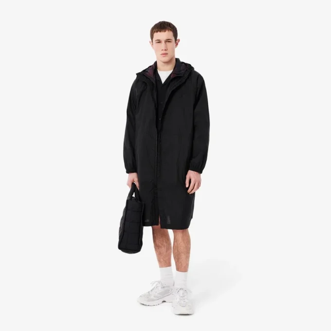 Wasserabweisende, lange, packbare Herrenjacke Wasserabweisende, lange, packbare Herrenjacke